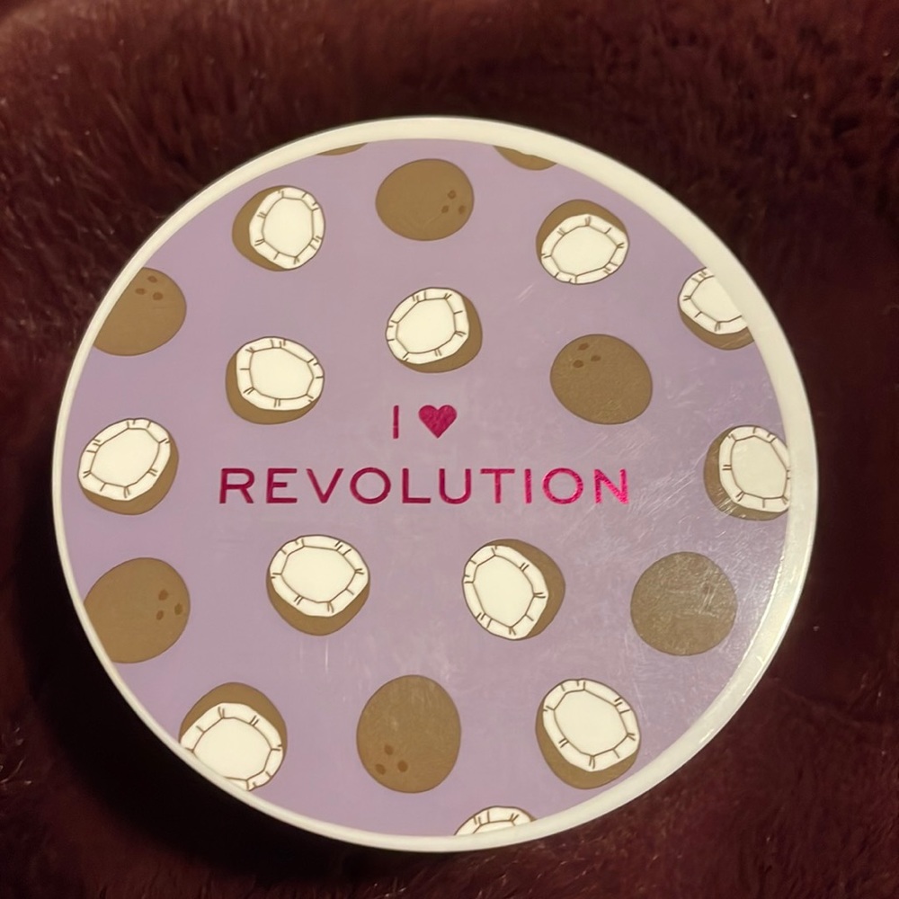 Revolution Beauty Coconut Scented Baking Powder - Brand New without Box